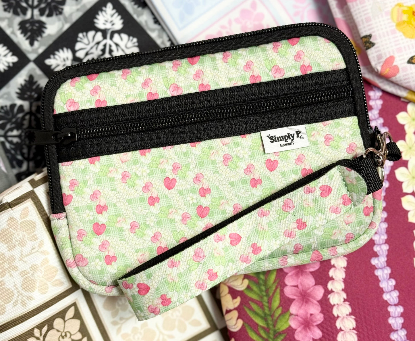 Phone pouch- U’i anthurium