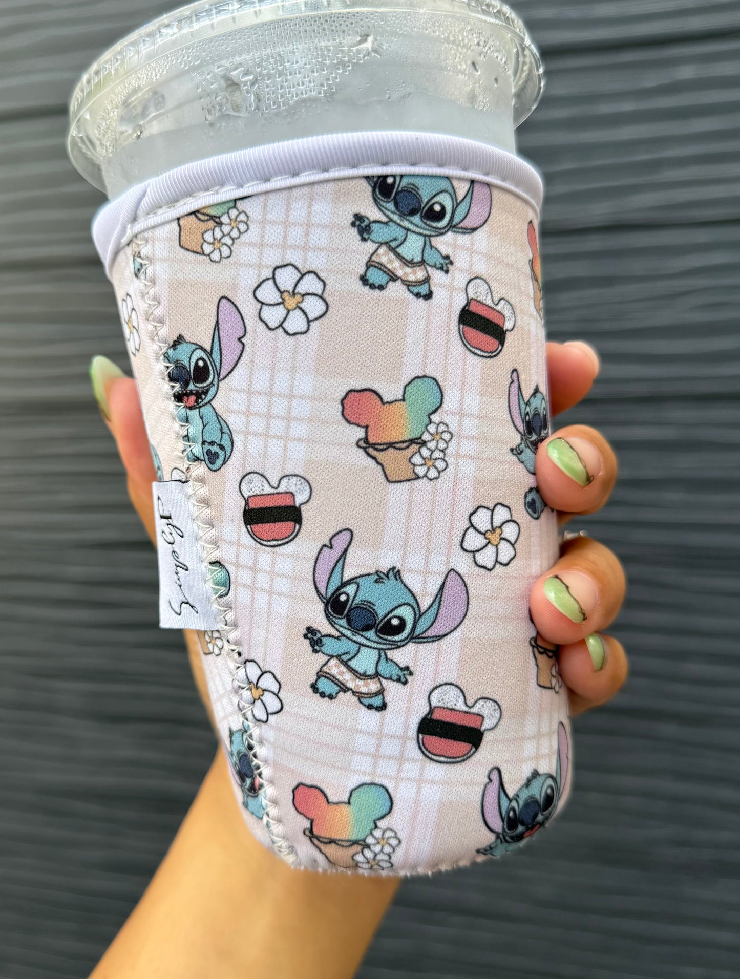 Coolzies- Stitch + snacks