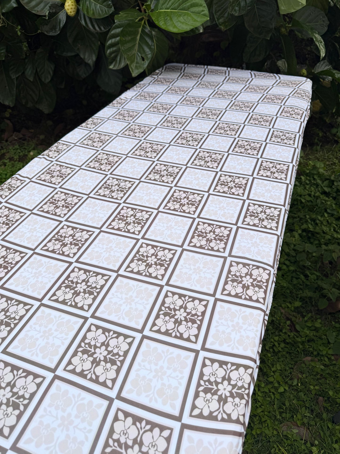 6ft Table Cover- Chocolate Haupia Quilt