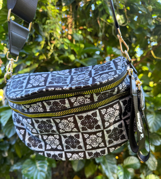 Bum Bag - Black Quilt
