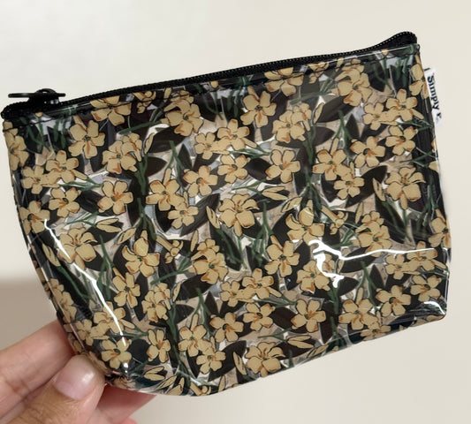 Knick Knack- Keni bloom